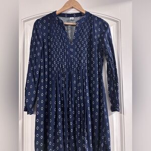 Old Navy Navy and White Printed Blouse